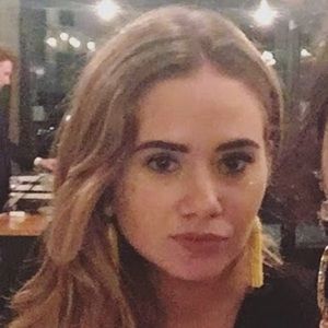 Meet your Posher, Elissa